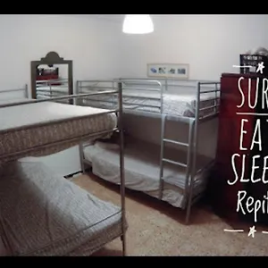 Surf House Yokomosurf Hostal
