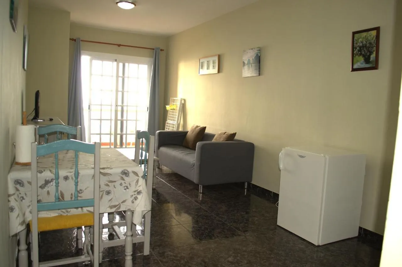 Apartamentos Casa Junonia Alajero 0*,  Spain