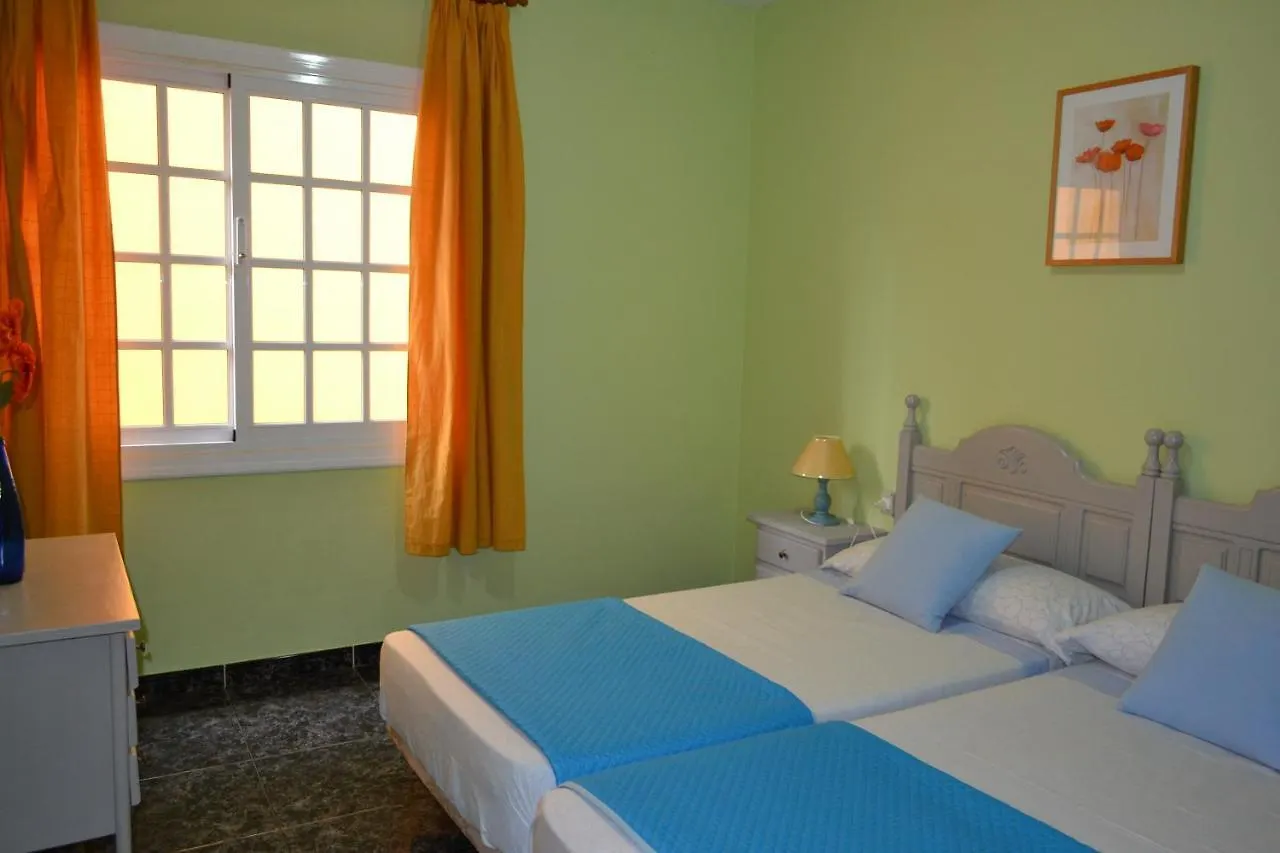 Apartamentos Casa Junonia Alajero