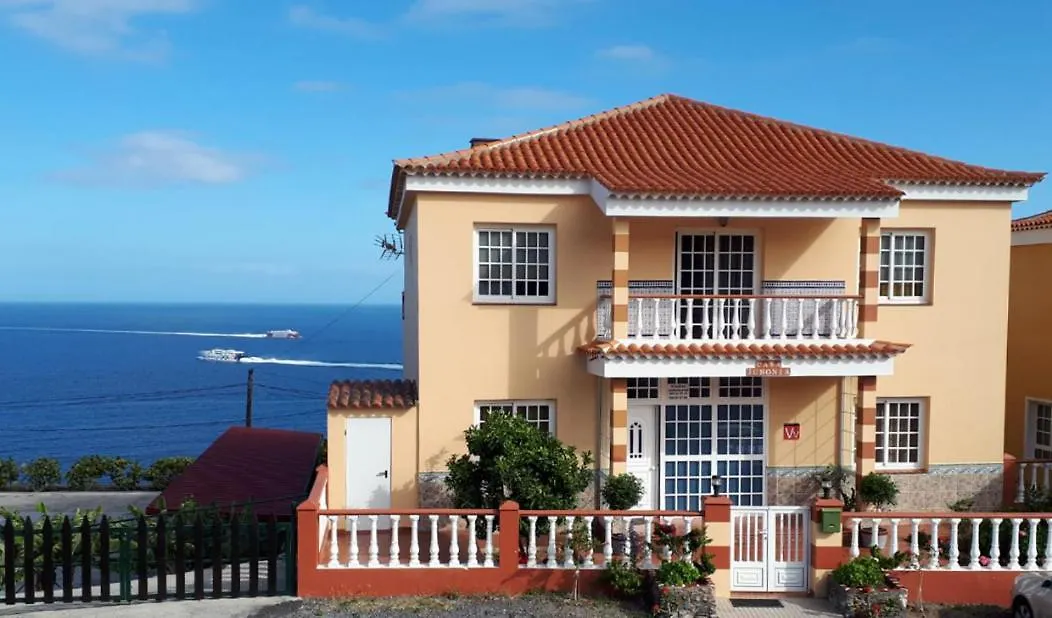 Apartamentos Casa Junonia Alajero