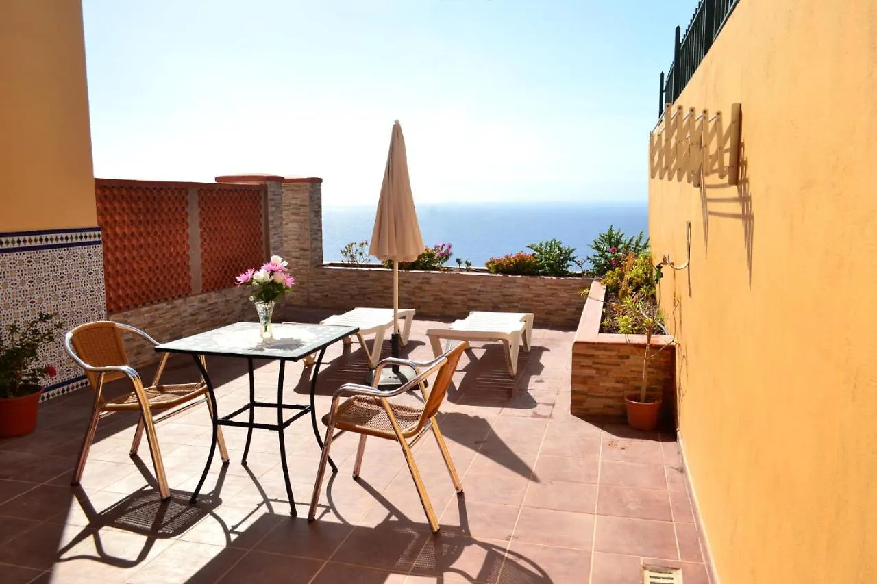 Apartamentos Casa Junonia Alajero